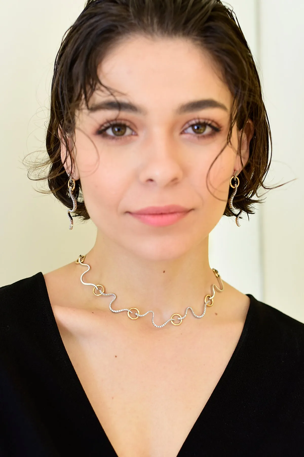 ARETES  