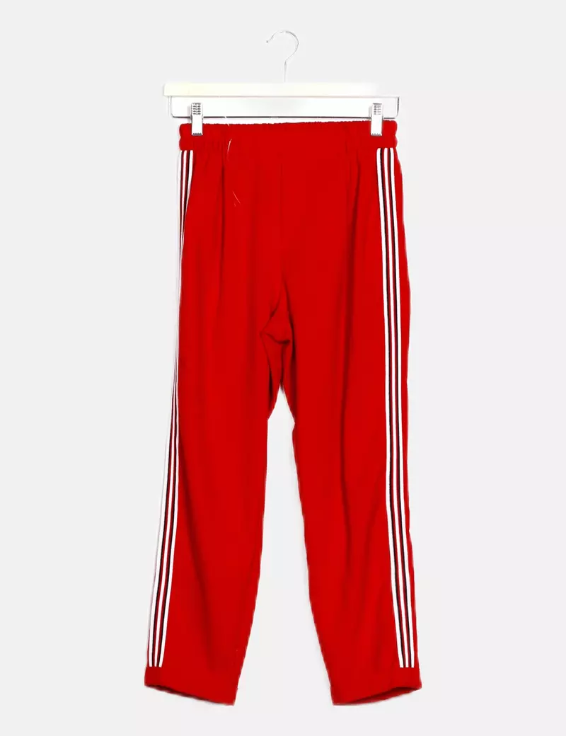 Bershka Pantalón jogger rojo