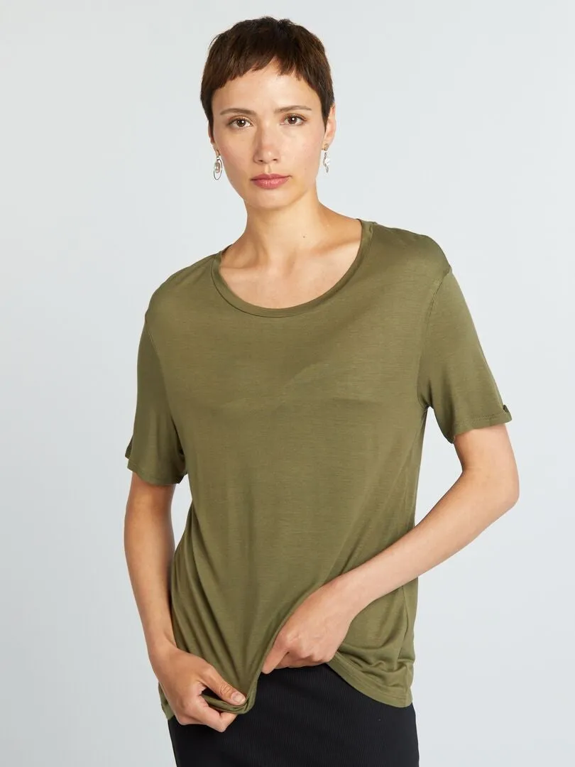 CAMISETA BáSICA FLUIDA  KAKI