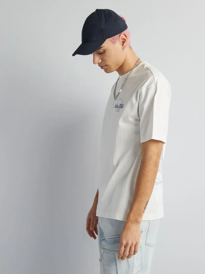 CAMISETA CON BORDADO  BLANCO