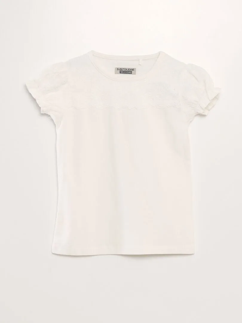 CAMISETA CON CANESúES DE ENCAJE  BLANCO