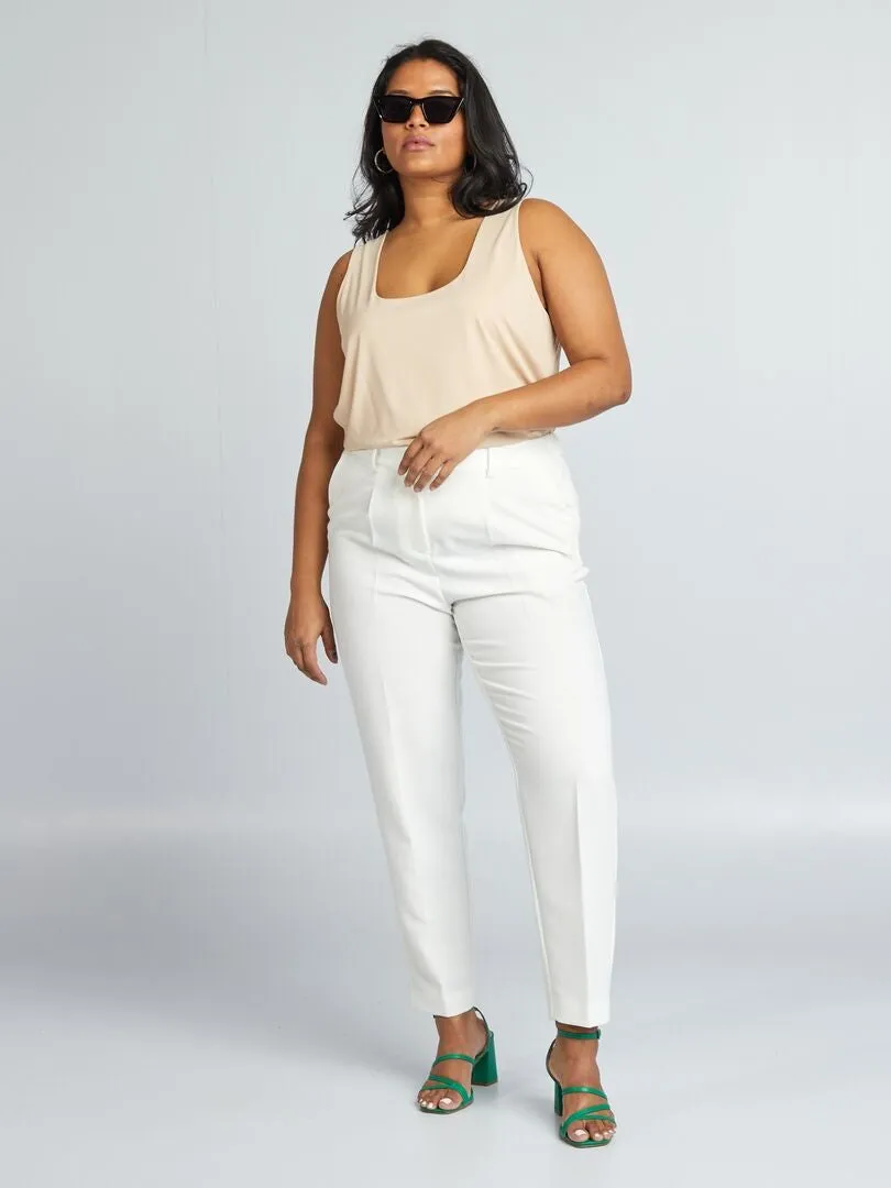 CAMISETA DE TIRANTES DE MICROFIBRA CON ESCOTE CUADRADO  BEIGE