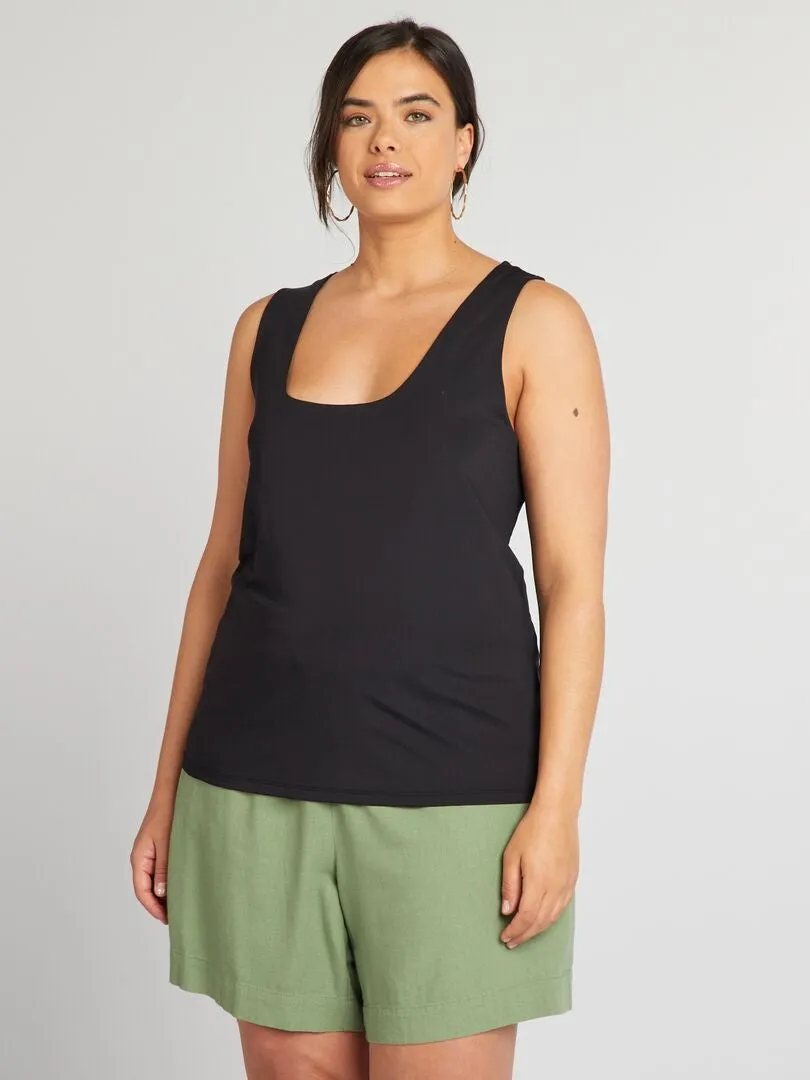 CAMISETA DE TIRANTES DE MICROFIBRA CON ESCOTE CUADRADO  NEGRO