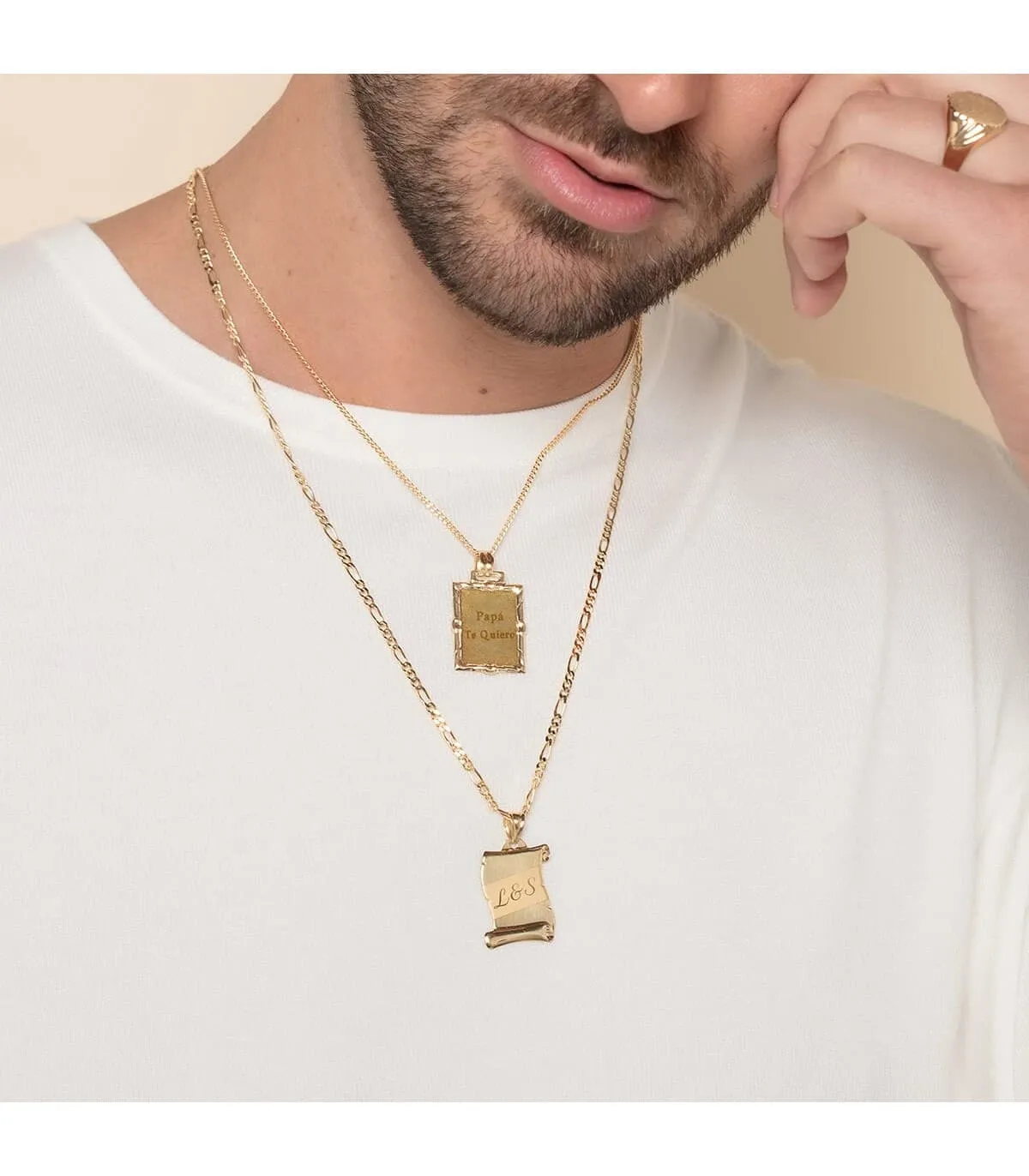 Chapa rectangular Colgante Oro 18K 26 mm