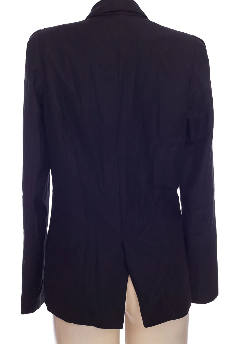 CHAQUETA / ABRIGO COLOR NEGRO  BERSHKA