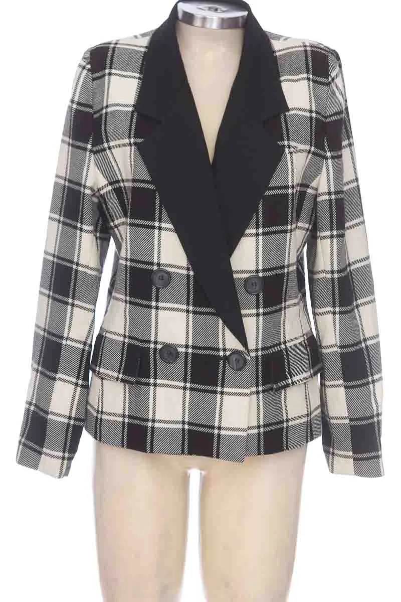 CHAQUETA / ABRIGO COLOR NEGRO  KASPER