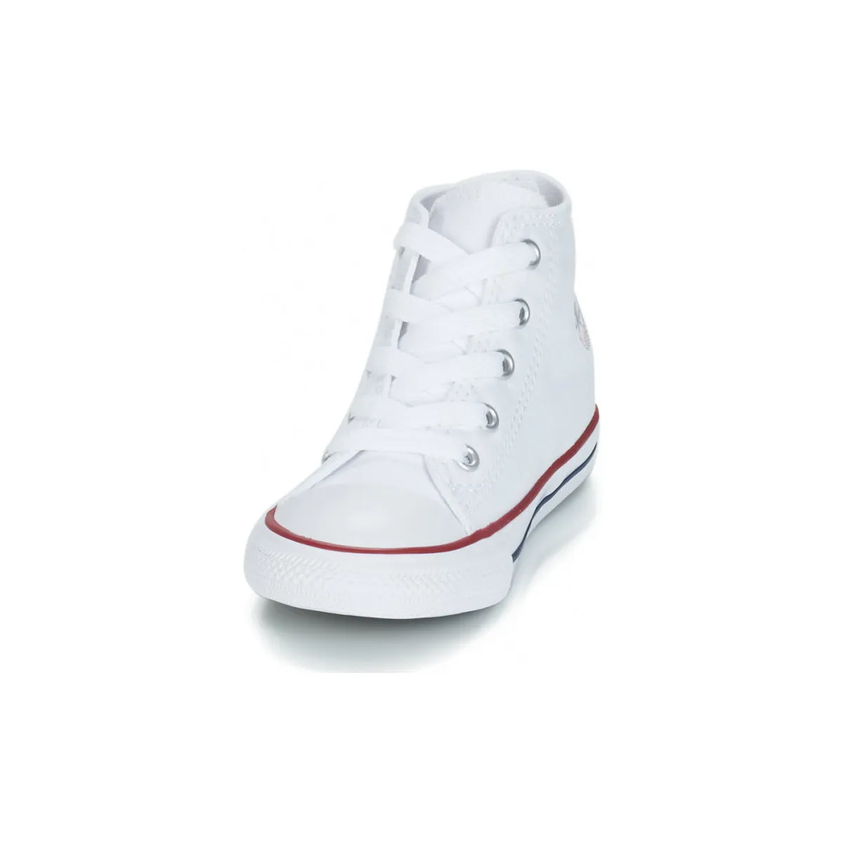CHUCK TAYLOR