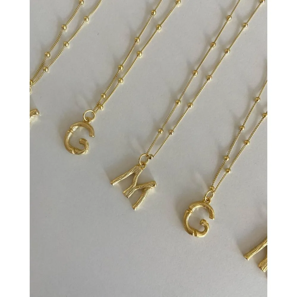 Collar Letter Mini Oro