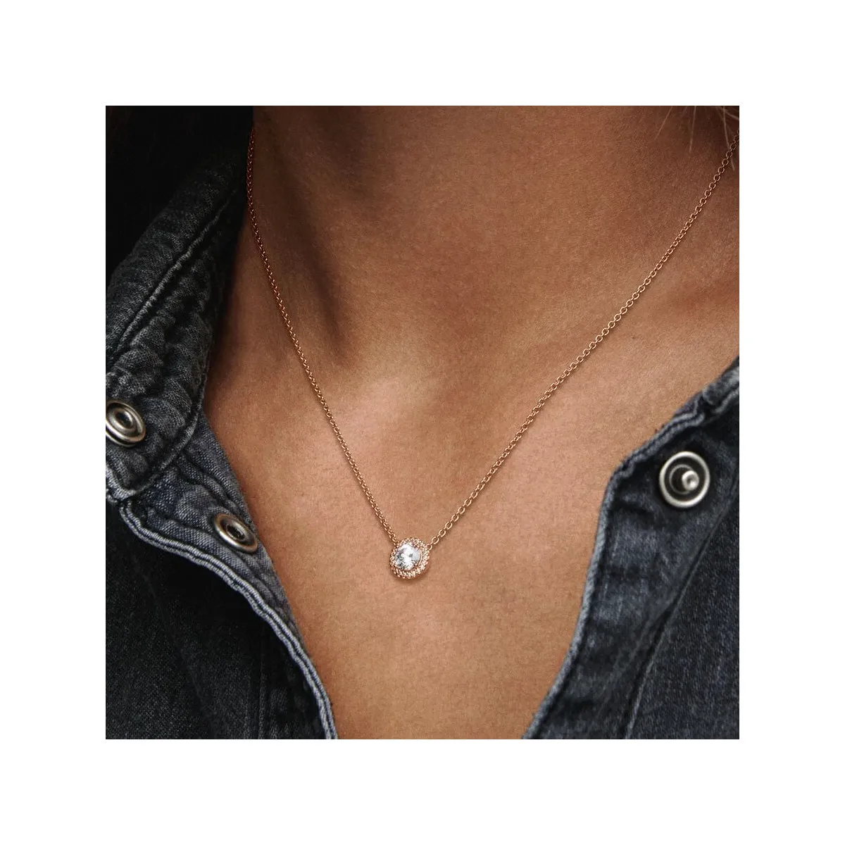 COLLAR PANDORA ROSE ELEGANCIA CLáSICA  PANDORA