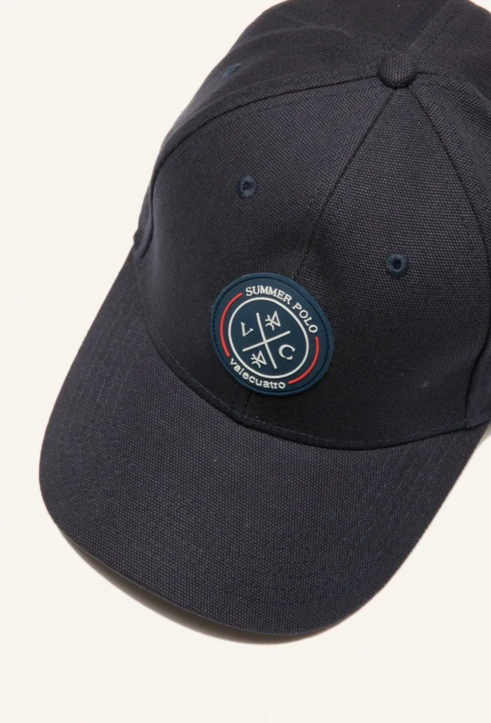 Gorra azul marino modelo patch