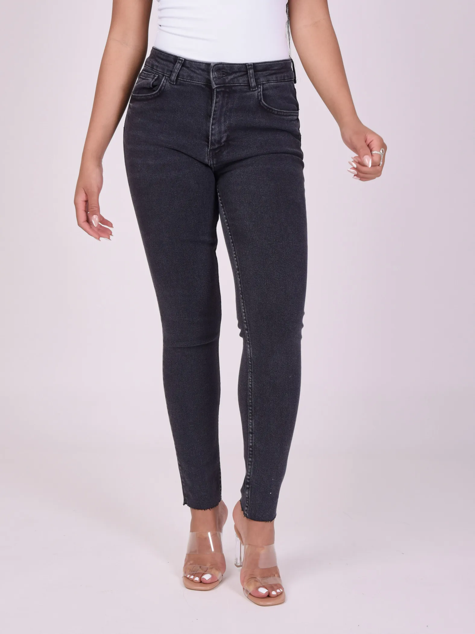 Jeans pitillo básicos