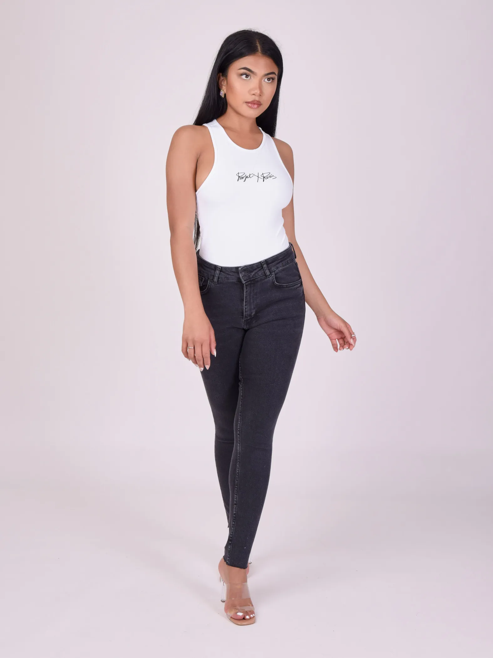 Jeans pitillo básicos