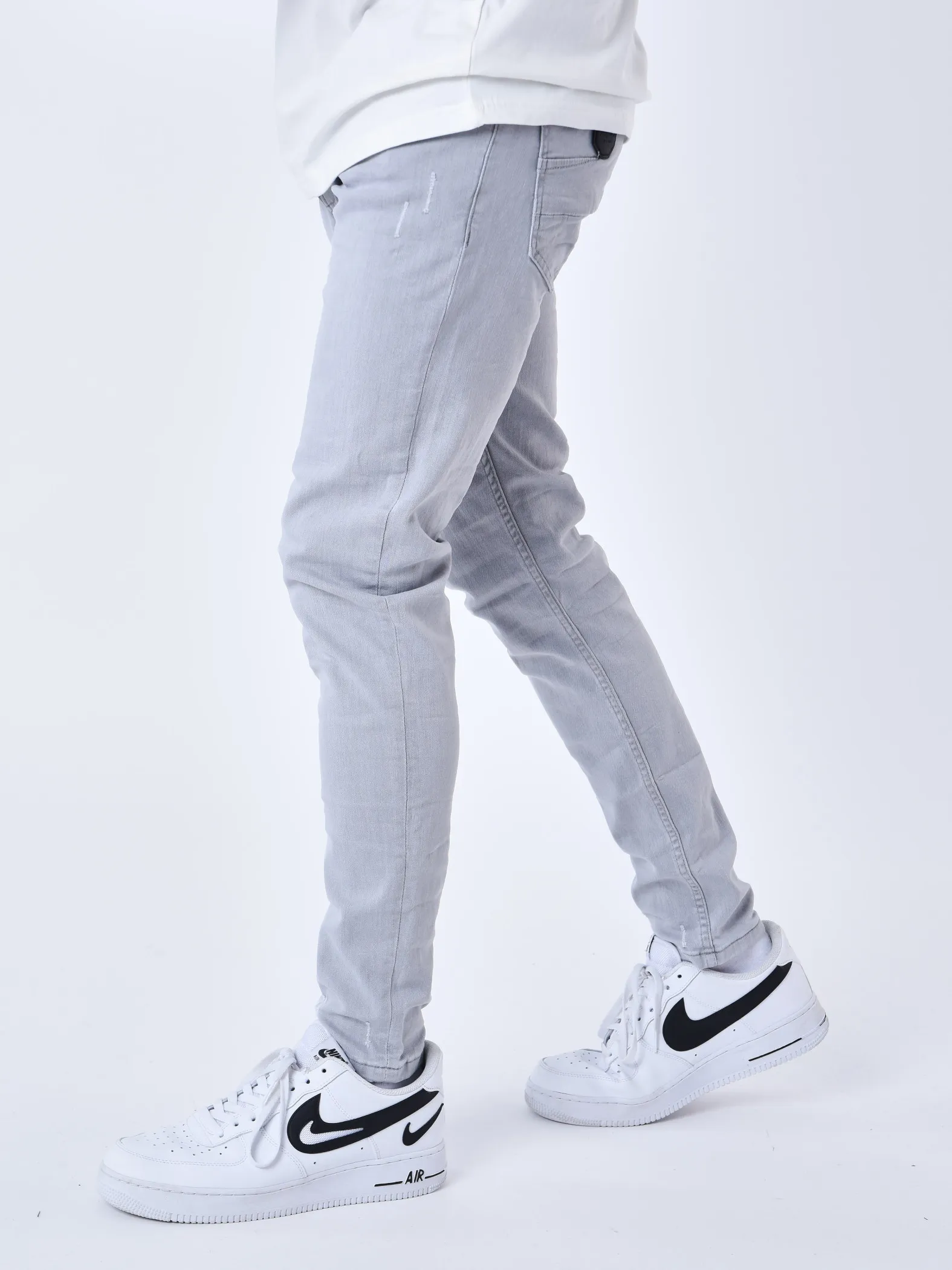Jeans slim básicos
