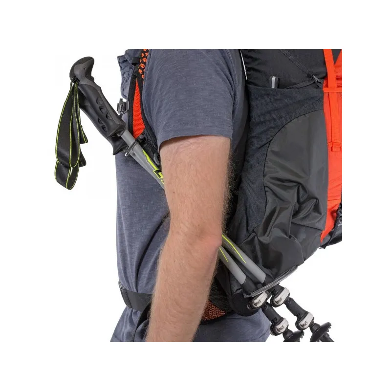 Mochila Osprey Exos 38L (Blaze Black)