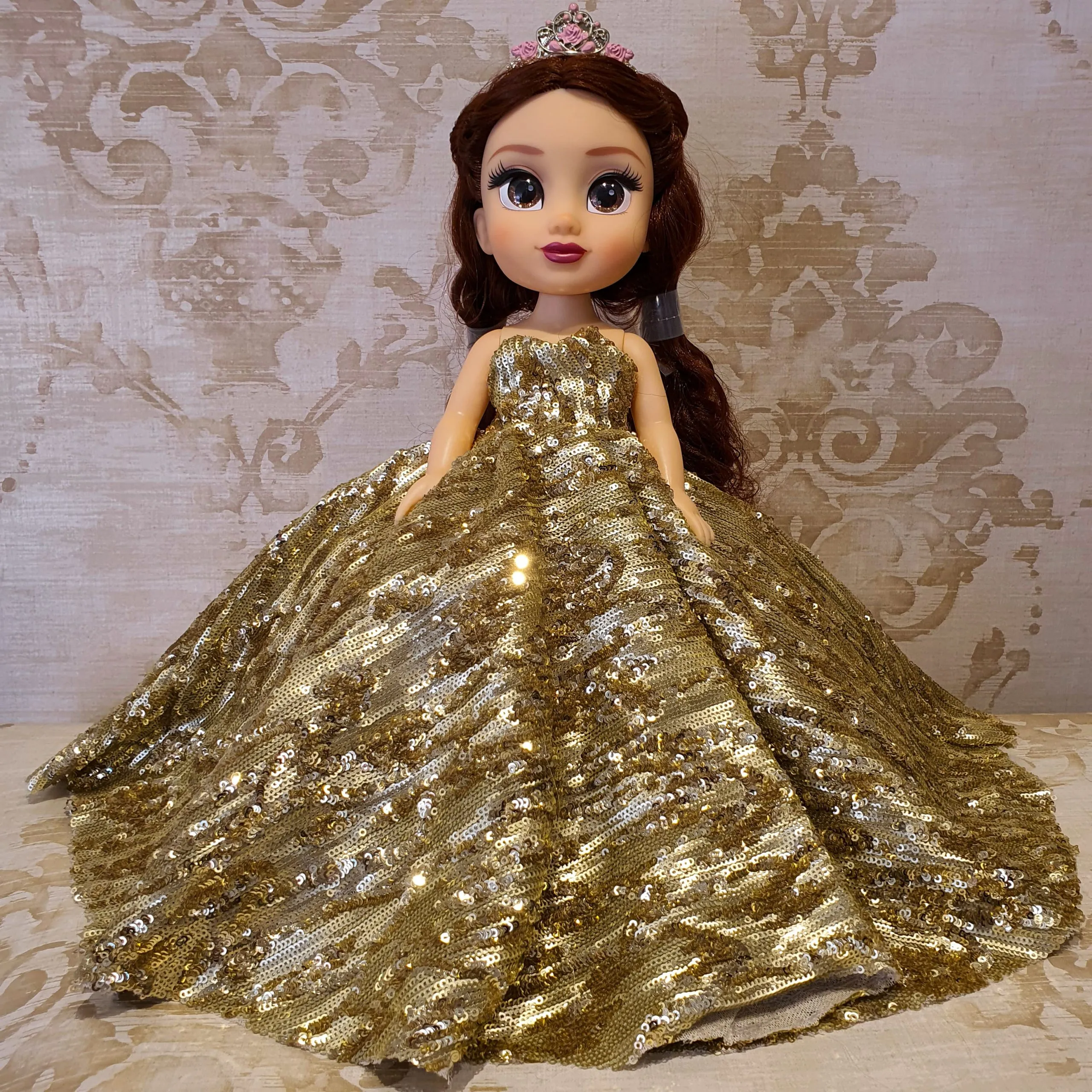 Muñeca de 15 Años Oro Strapless  Lentejuela