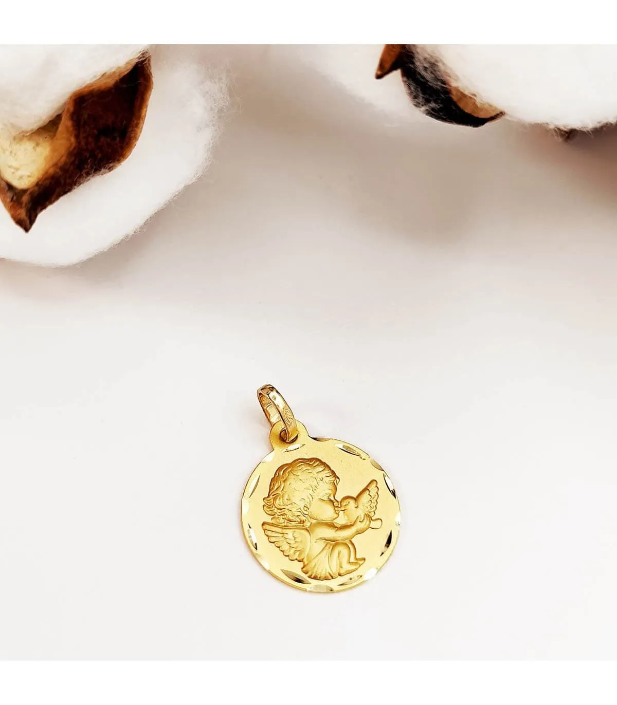 Médaille Petit Ange et Colombe Or Jaune 18K 16MM