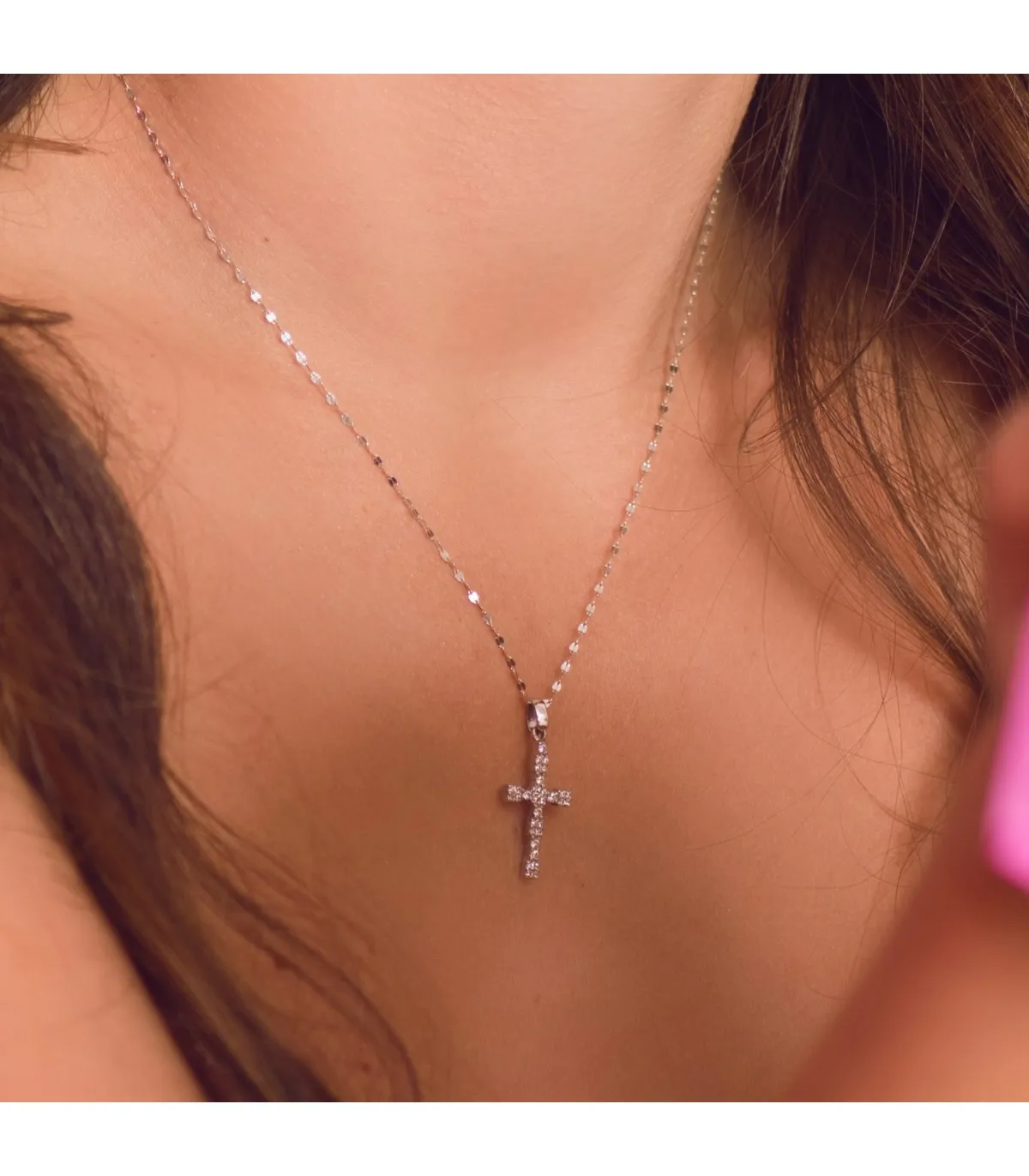 Pendentif pour femme or blanc 18k Croix Gemmes IV