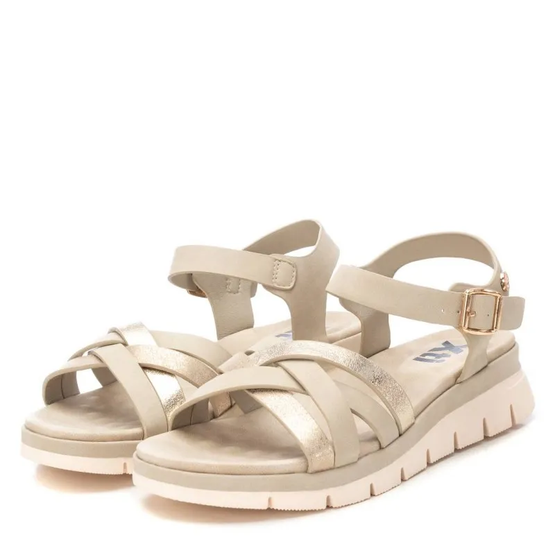 Sandalia de mujer XTI 142704 Oro