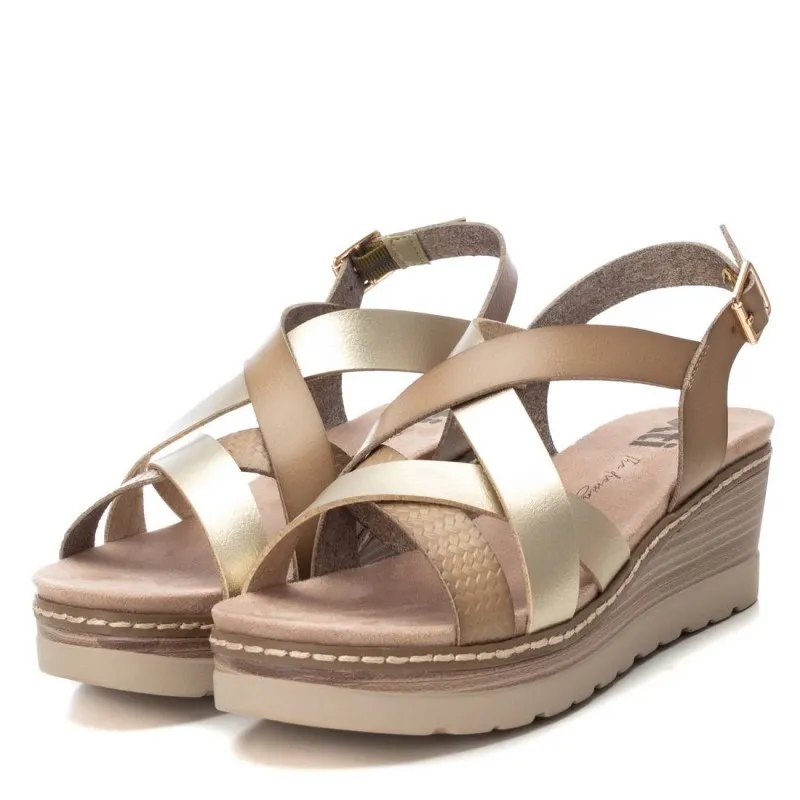 Sandalia de mujer XTI 142776 Oro