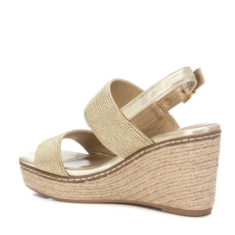 Sandalia de mujer XTI 142832 Oro