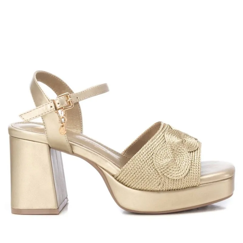 Sandalia de mujer XTI 142845 Oro