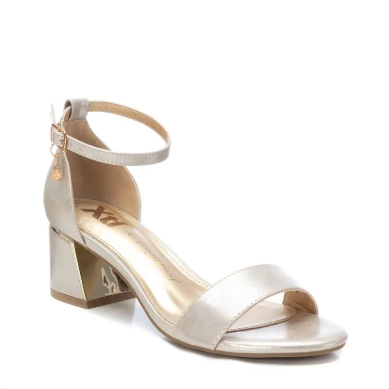 Sandalia de mujer XTI 142867 Oro