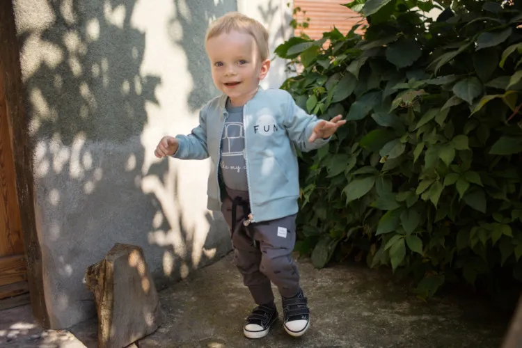 Sudadera menta de niño colección Little Car