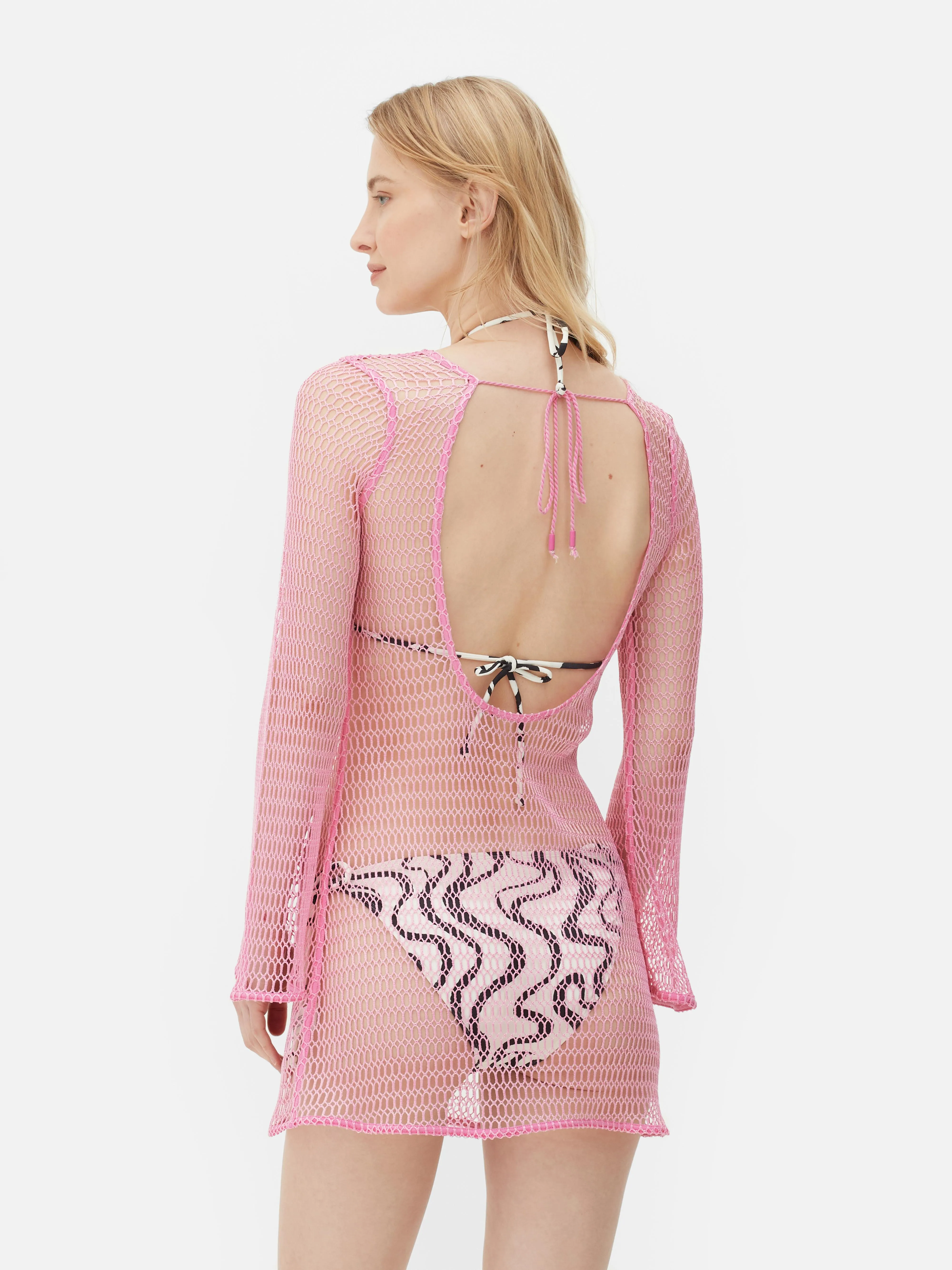 Vestido de playa corto de rejilla