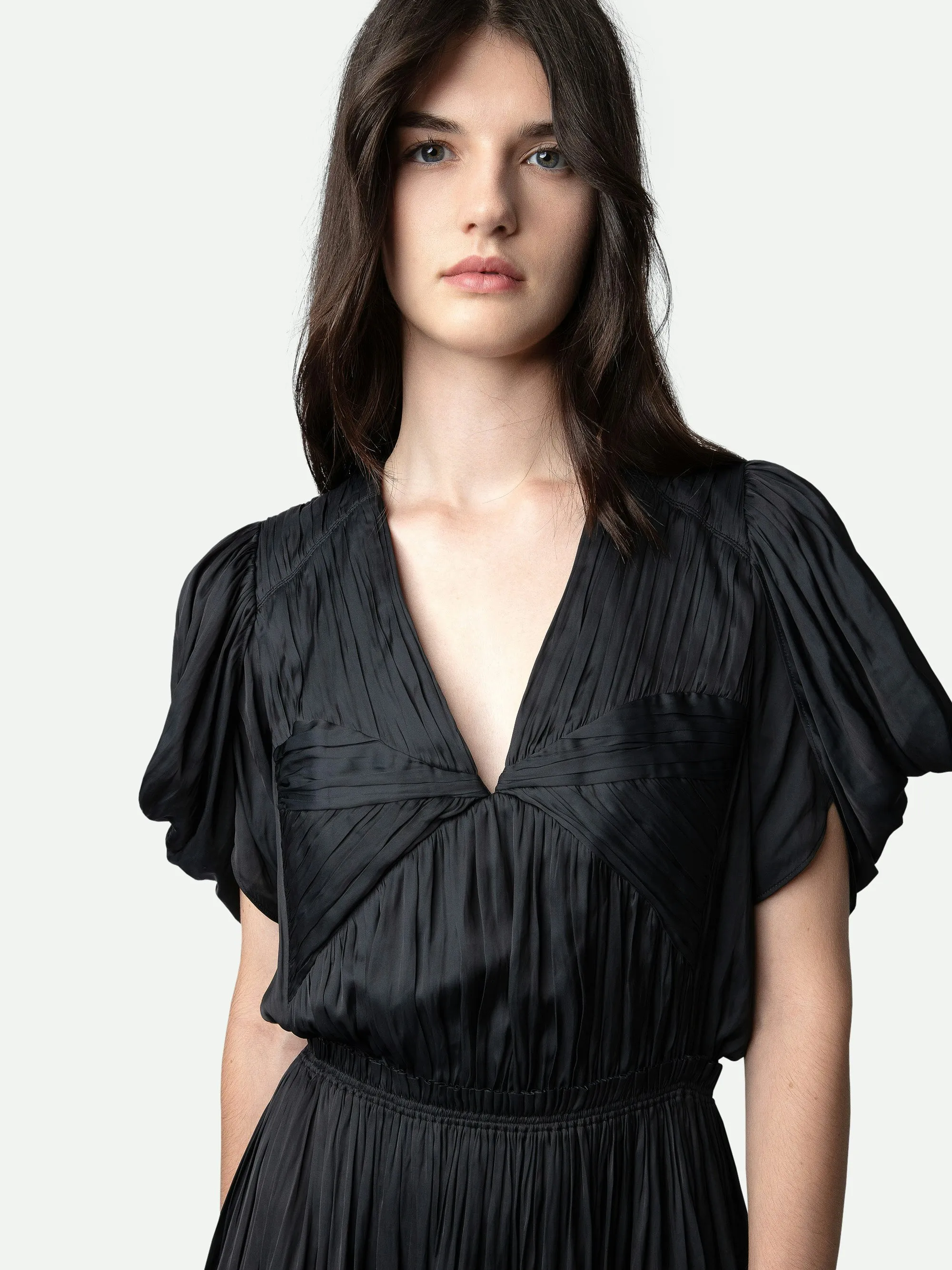 Vestido de Satén Reina