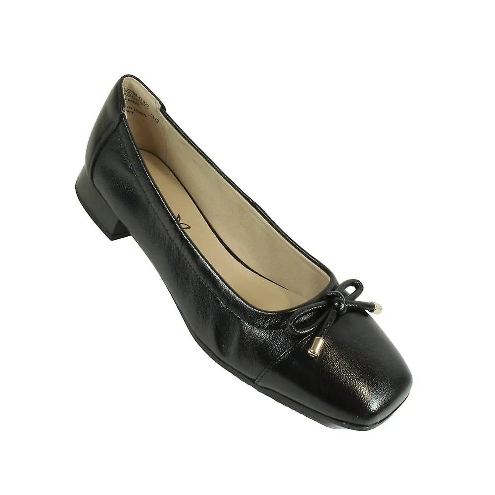 Women's Caprice 22104 41 022 | Black Nappa | Women's Ballerina Shoes