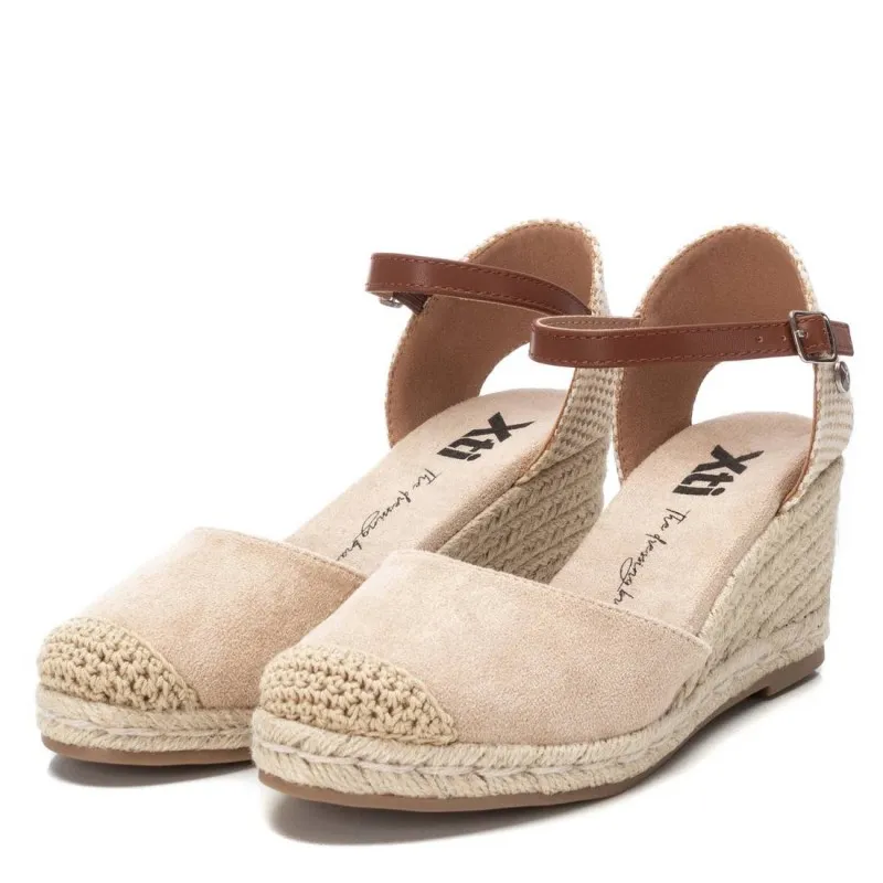 Zapato de mujer XTI 140746 Oro