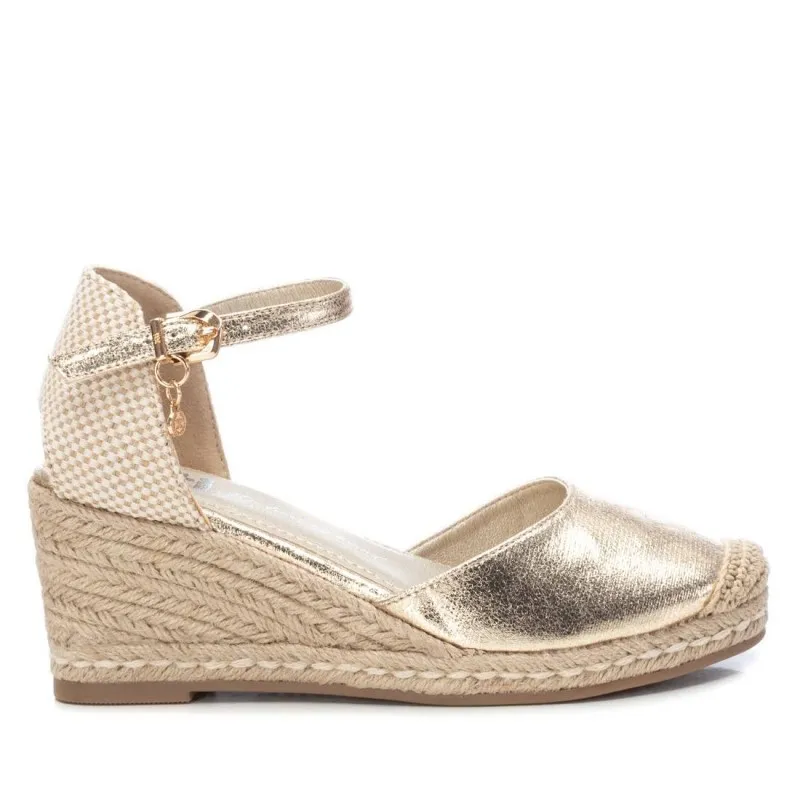 Zapato de mujer XTI 142334 Oro